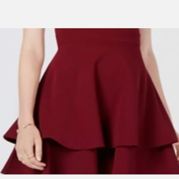 Sexiest burgundy/ Maroon  fit and flare Lacey open back midi dress - Picture 5 of 5